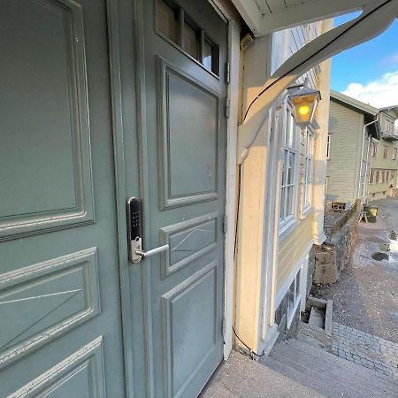 Fint, Gratis Parkering, Med 20 Min Till Goeteborg C Kungalv Exterior photo