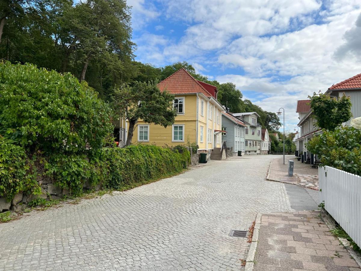 Fint, Gratis Parkering, Med 20 Min Till Goeteborg C Kungalv Exterior photo